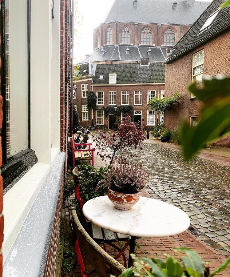 De Pelgrimsplaats Bed & Breakfast Leiden Luaran gambar
